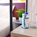 ホテル Campanile Leipzig Halle Airport シュクロイディッツ