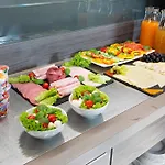Campanile Leipzig Halle Airport シュクロイディッツ