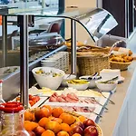 Campanile Leipzig Halle Airport Hotel 3*