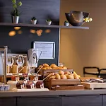 ホテル Campanile Leipzig Halle Airport 3*