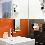 Campanile Leipzig Halle Airport ホテル 3*