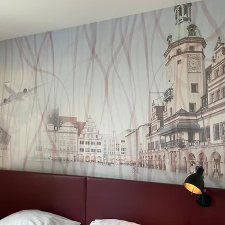 Campanile Leipzig Halle Airport Hotel 3*