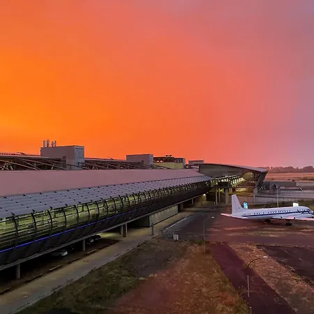 Отель Campanile Leipzig Halle Airport 3*