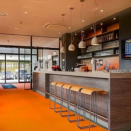 Hotell Campanile Leipzig Halle Airport