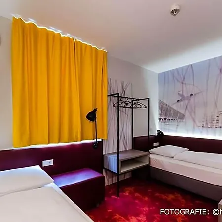 Campanile Leipzig Halle Airport Hotell