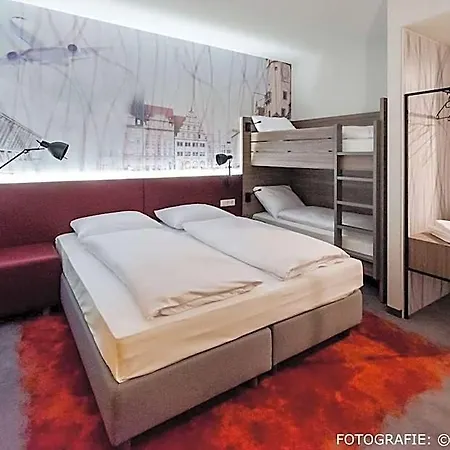 Campanile Leipzig Halle Airport Hotell