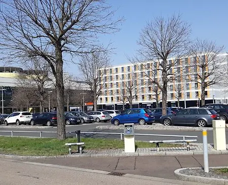 Hotel Campanile Leipzig Halle Airport