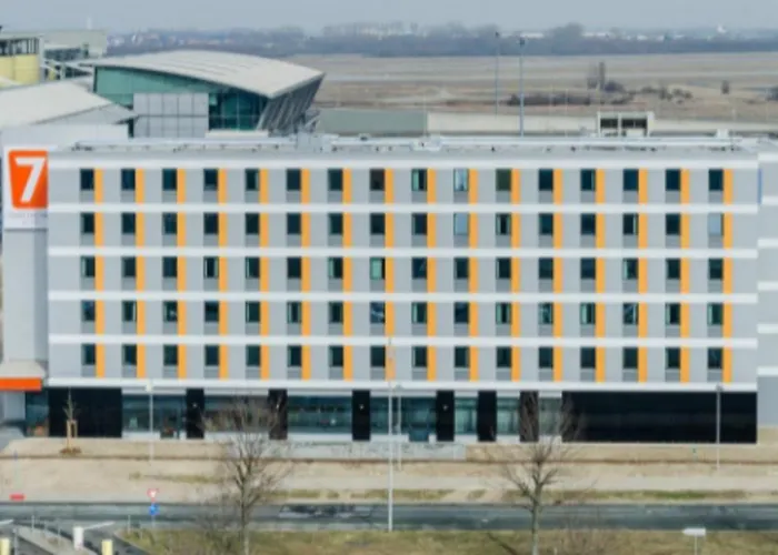 Campanile Leipzig Halle Airport Hotel